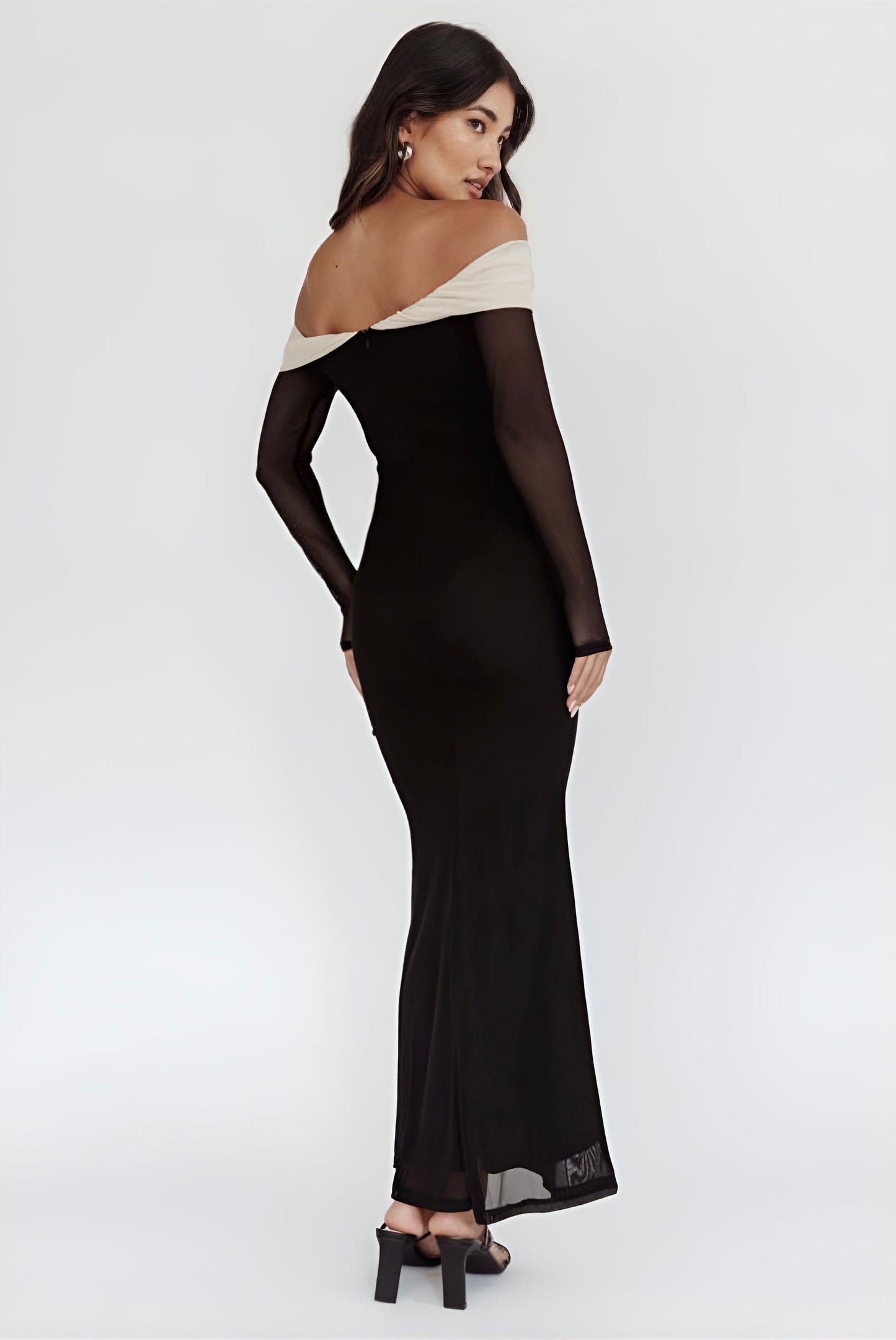 PAIGE MAXI DRESS -BLACK/CREAM